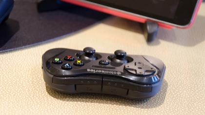 SteelSeries, SteelSeriest Stratus; Smartphone Accessories, Game Controllers; CES 2014