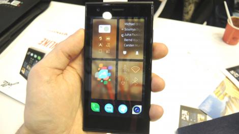 Hands-on review: MWC 2014: Jolla Phone